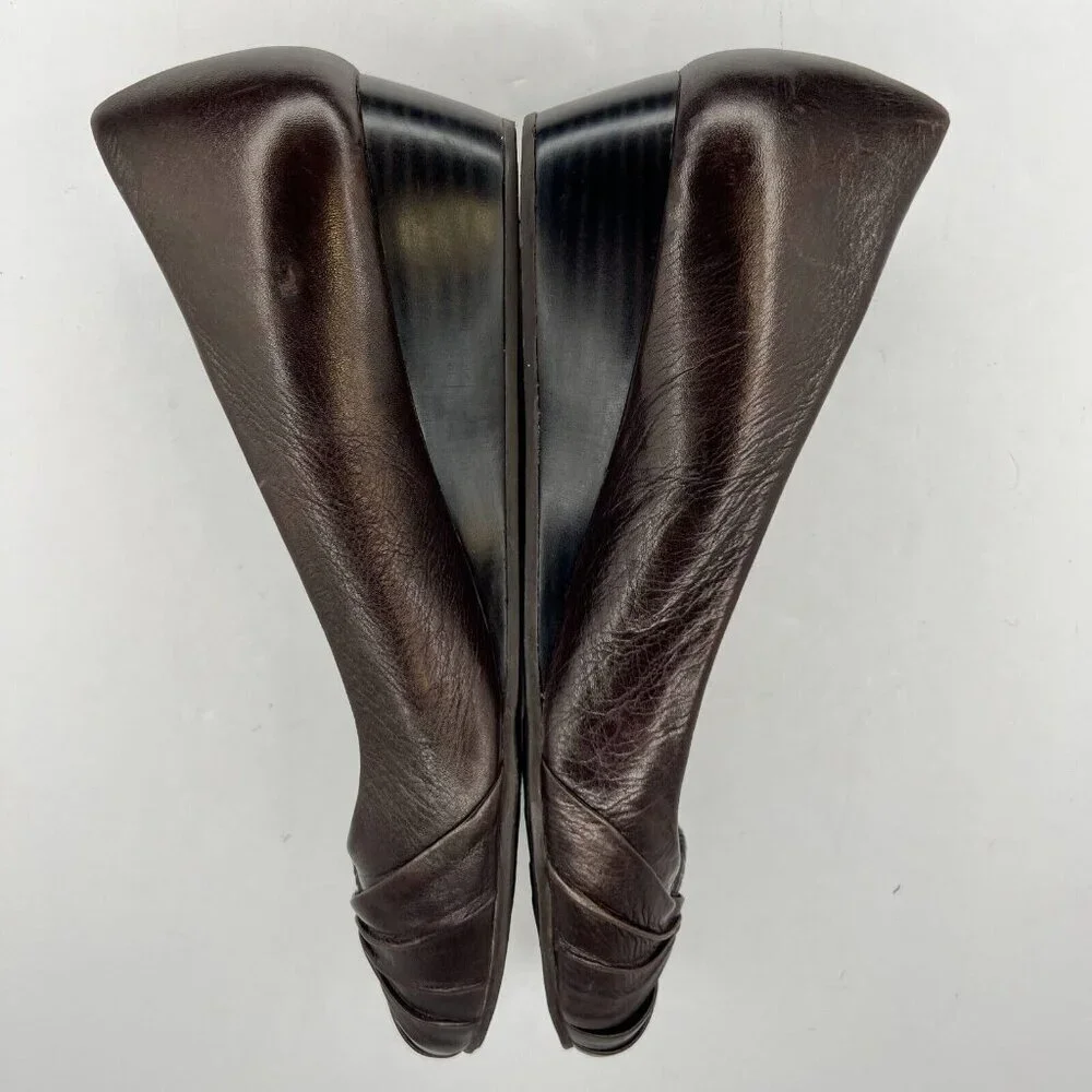 Nurture Womens Serene Brown Leather Low Casual Wedge Size 10 M Slip On Heels